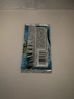 Yu-Gi-Oh! Legend of Blue Eyes White Dragon LOB Booster Pack English Sealed* - Image 2