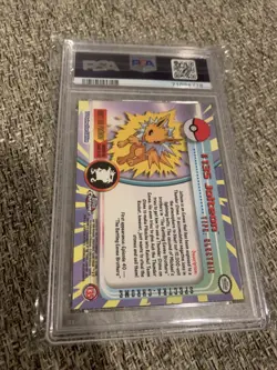 2000 Pokemon Topps Chrome Series 2 Spectra Jolteon #135 PSA 10 GEM MINT - Image 2