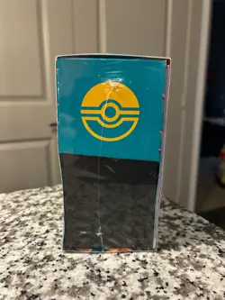 Pokemon TCG: Mega Evolution Ascended Heroes Pokemon Center ETB *DAMAGED CORNER* - Image 4