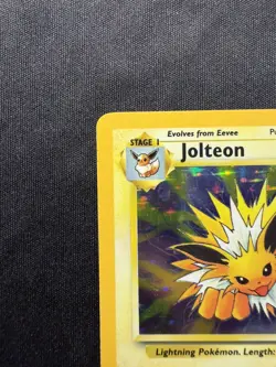 Pokemon - Jolteon 04/64 Holo Unlimited - Jungle MP - Image 2