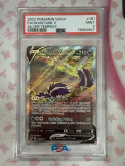 2022 POKEMON SWORD & SHIELD SILVER TEMPEST #181 FA/SKUNTANK V PSA 9 MINT - Image 3