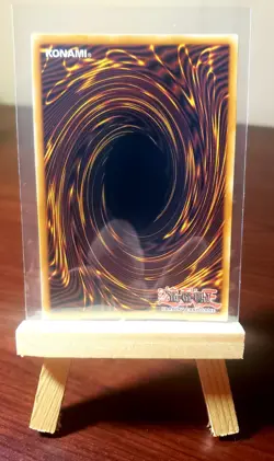 Yugioh Lacrima the Crimson Tears MP25-EN100 1st Edition Prismatic Secret Rare NM - Image 2