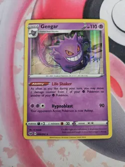 Pokemon Gengar TCG Holo Rare Card 085/202 Sword & Shield - Image 1