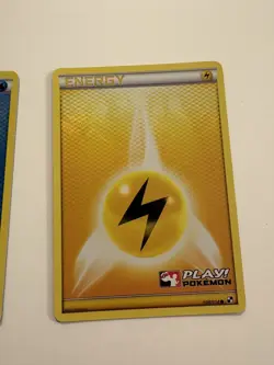 Pokemon TCG Reverse holo rare energy play stamped 2013 black & white - Image 4