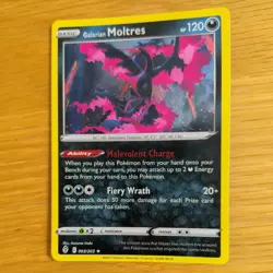 GALARIAN MOLTRES 093/203 POKEMON CARD (EVOLVING SKIES SET) HOLO - Image 4