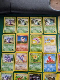 Pokemon TCG: Vintage Mixed Sets, 47 Cards Total. WOTC, Neo, Etc. - Image 2