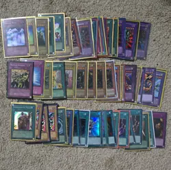 Yugioh Card binder Collection with vintage cards 147 cards - Image 1