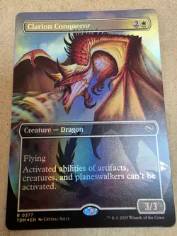 Clarion Conqueror - Foil (Borderless) Tarkir: Dragonstorm - Mtg - Image 1