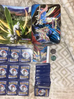 Pokemon - Lot - 30+ Sleeves - Lunchbox - Stack Of Cards - Misc - All In Picture! - Image 3
