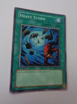 Heavy Storm SD4-EN019 (Common, 1st Edition, Lightly Played / LP) Yugioh - Image 1