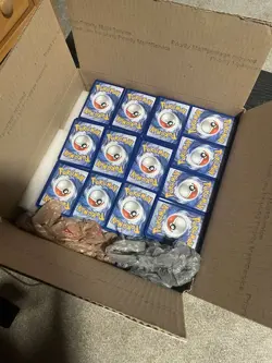 Pokemon TCG Bulk Lot 5000+ Cards, Common, Uncommon, Holos & Non-Holos - Image 1