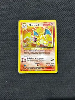 POKEMON SET BASE CHARIZARD 4/102 RARA REVERSE HOLO ORIGINAE BUONA ITALIANA - Image 1