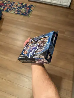 Pokemon TCG: League Urshifu VMAX Battle Deck - Rapid Strike - Image 3