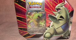 V Strikers Tin [Tyranitar V] - SWSH05: Battle Styles Pokemon 820650809552 - Image 2