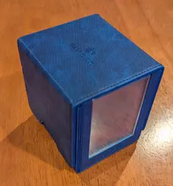 Gamegenic Squire Plus 100+ XL Convertible Blue Deck Box - Image 1