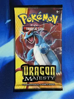 Pokemon TCG 2018 Sun & Moon Dragon Majesty Booster Pack Sealed Salamence Art - Image 1