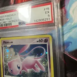 2007 POKEMON DIAMOND & PEARL SECRET WONDERS 15 MEW-HOLO PSA 5 - Image 4