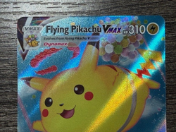 POKEMON FULL ART FLYING PIKACHU VMAX 007/025 ULTRA RARE + DARKRAI SLEEVE LP-NM - Image 2