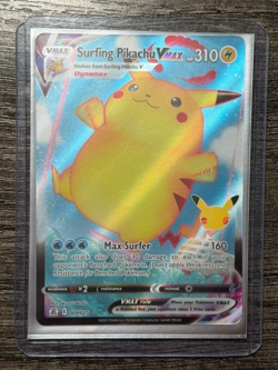 POKEMON FULL ART SURFING PIKACHU VMAX 009/025 ULTRA RARE + DARKRAI SLEEVE LP-NM - Image 5
