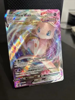 Pokemon TCG Mew VMAX 114/264 Swsh08: Fusion Strike Holo Ultra Rare - Image 4