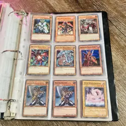 Huge Yugioh Vintage and new Collection Binder Lot 950+ Cards - Image 3