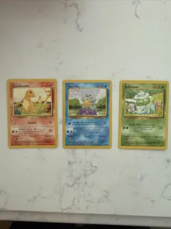 Bulbasaur, Charmander, Squirtle - Base Set - Pokemon TCG Kanto Starters - NM/LP - Image 1