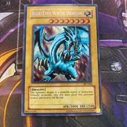 Yu-Gi-Oh! Blue-Eyes White Dragon - HP - BPT-009 -Secret Rare Tin Promo 2003 - Image 1