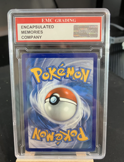CHARIZARD #025/185 RARE FOIL Pokemon 2020 Card GRADED 10 MINT TCG CCG - Image 2