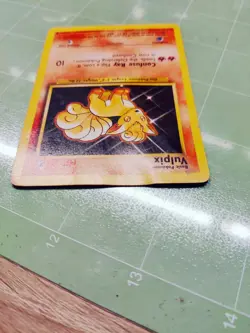 Vulpix 68/102 Base Set Unlimited Vintage WOTC Pokemon Card - Image 4