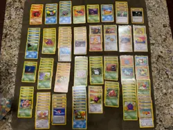 Pokemon Jungle and Fossil 1st edition 125 card lot - Image 1
