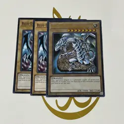 Yugioh! Blue-Eyes White Dragon X3 PlaySet - Image 1