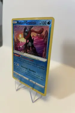Pokemon TCG Radiant Greninja Holo Card 046/189 Swsh10: Astral Radiance - Image 3