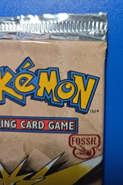Pokemon Fossil Unopened Booster Pack - 20.78 grams - Zapdos art - Includes Case 742818060714 - Image 5