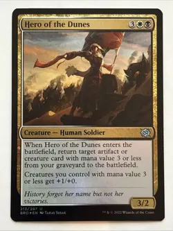 MTG The Brothers' War Hero of the Dunes Foil 213/287 NM - Image 1