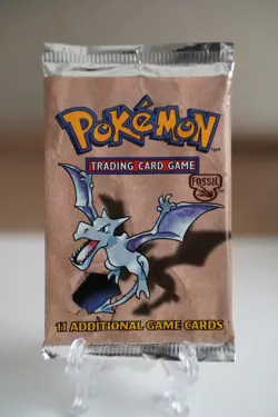 Pokemon WOTC Fossil Unlimited Booster Pack Vintage Sealed TCG Aerodactyl - Image 1
