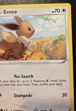 Eevee 125/203 Common Sword & Shield: Evolving Skies Pokemon TCG - Image 3