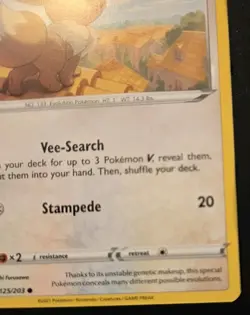 Eevee 125/203 Common Sword & Shield: Evolving Skies Pokemon TCG - Image 5