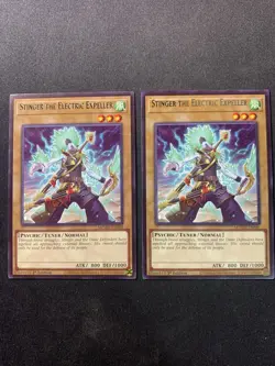 YuGiOh! Stinger The Electric Expeller MZMU-EN047 Name Shift Error Misprint X2 - Image 1