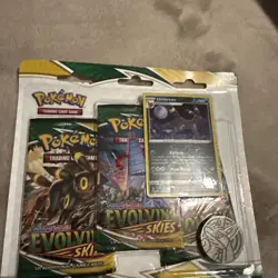 Pokemon Trading Card Game: Sword and Shield - Evolving Skies Three Booster Packs 820650808814 - Image 1