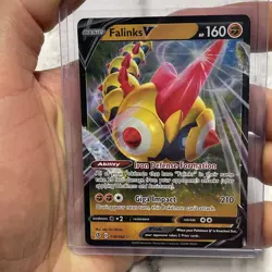 Pokemon Falinks V 110/192 - Rebel Clash NM/MT Ultra Rare Pokemon Card Nintendo - Image 1