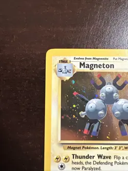 Magneton - 9/130 - Pokemon Base Set 2 Holo Rare Card WOTC LP - Image 2