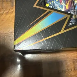 Pokemon TCG: Shining Fates Premium Collection - Shiny Dragapult VMAX - Image 5