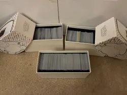 151 Scarlet and Violet collection - Over 1000 cards, including sleeves and boxes - Image 4