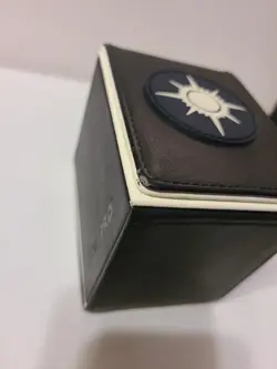 MTG Ultra Pro Deck Box Leather Guild Orzhov Alcove Flip Magnetic - Used - Image 5