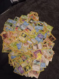 Pokemon TCG Base Set 1999 Card Lot Pikachu Charmander. Over 400 Cards - Image 1