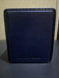 Mtg Ultra Pro Deck Box Leather Alcove Flip Magnetic Blue Mana Symbol - Image 2