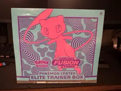Fusion strike pokemon center etb sealed - Image 1