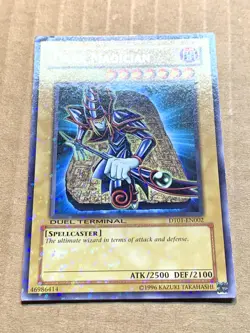 yugioh Parallel Rare Dark Magician DT01-EN002 Moderately Played (Very Good) - Image 2