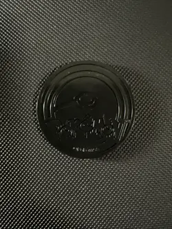 Pokemon TCG Lucario Collectible Coin Silver Rainbow Mirror Holofoil NM/M - Image 2