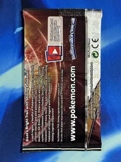 Pokemon TCG 2017 Sun & Moon Shining Legends Booster Pack Sealed Rayquaza Art - Image 2